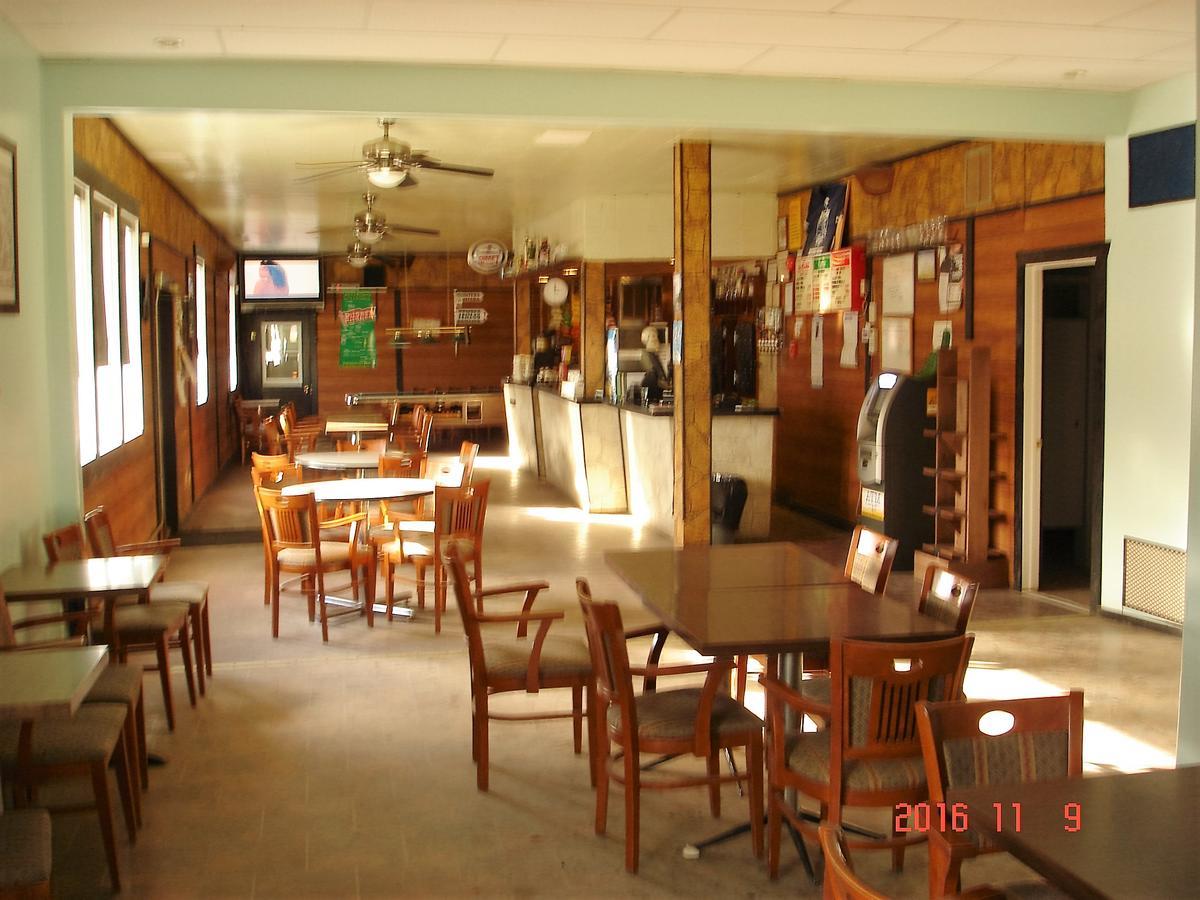 Simpson Hotel Exterior foto